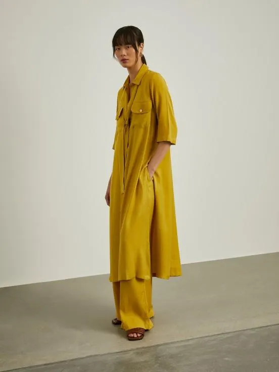 Camisa larga con lazo