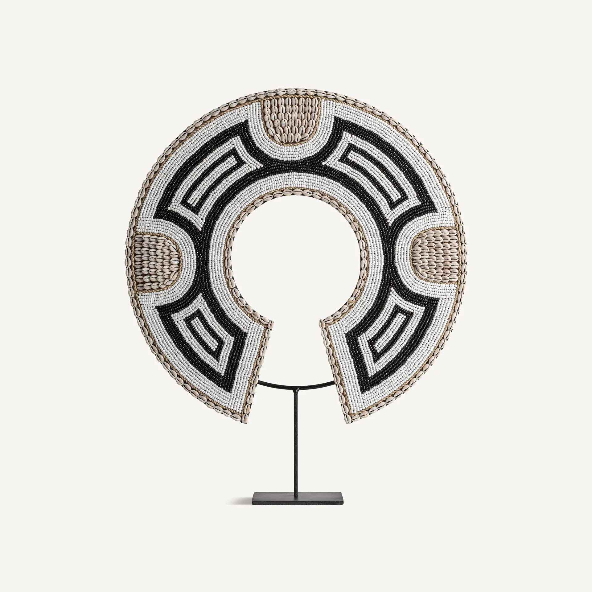 FIGURA DECORATIVA BLACKE