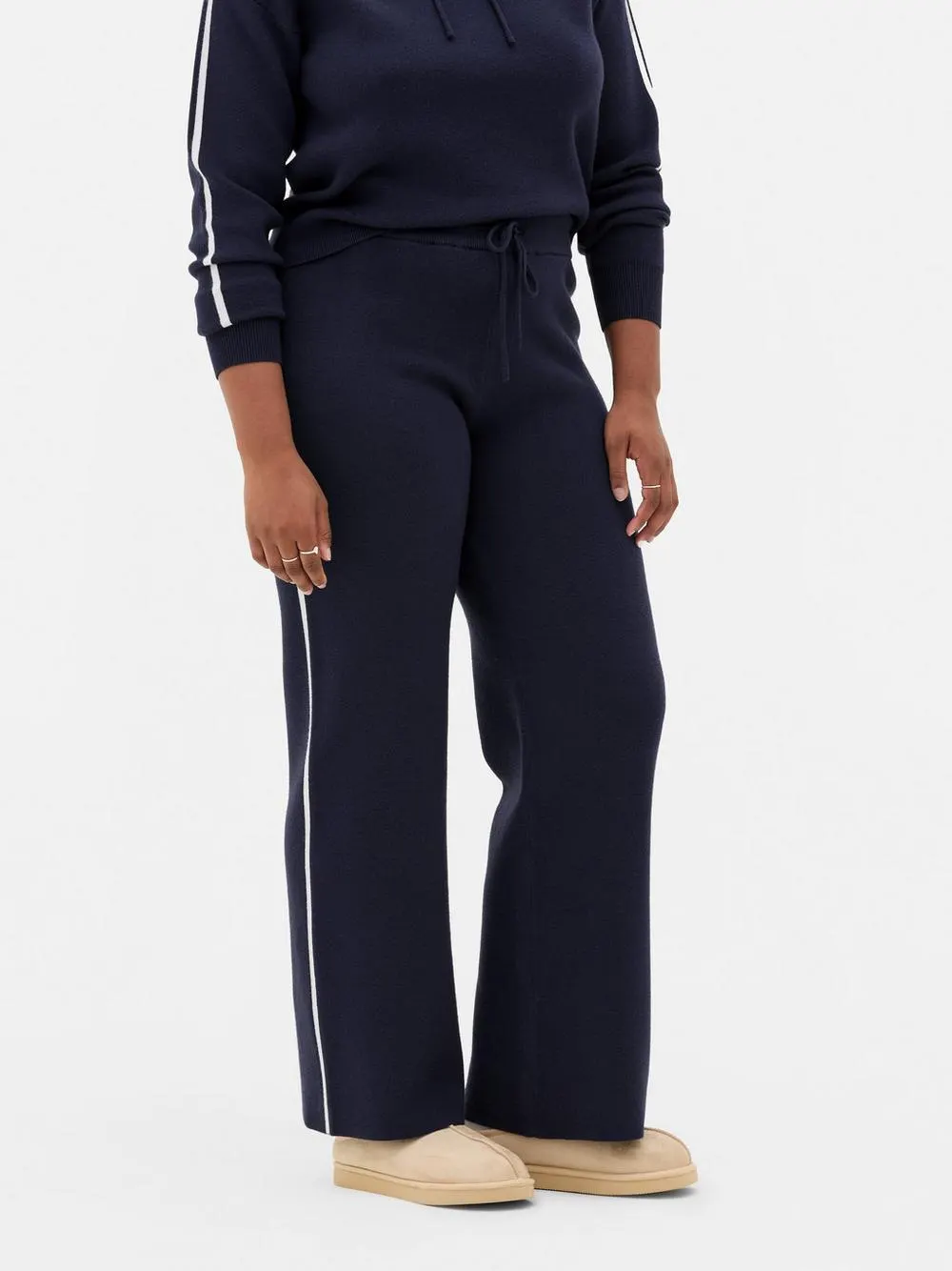 Leggings de pernera ancha con rayas