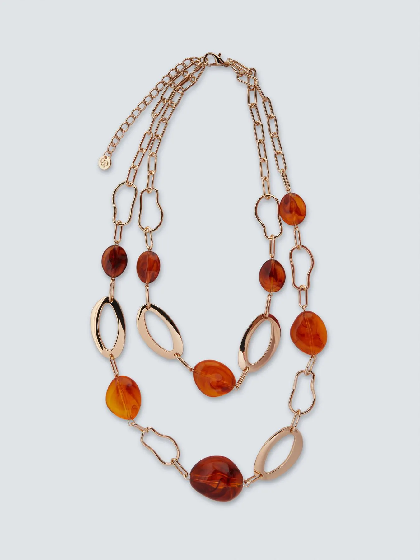 Collar doble con cadena y colgantes