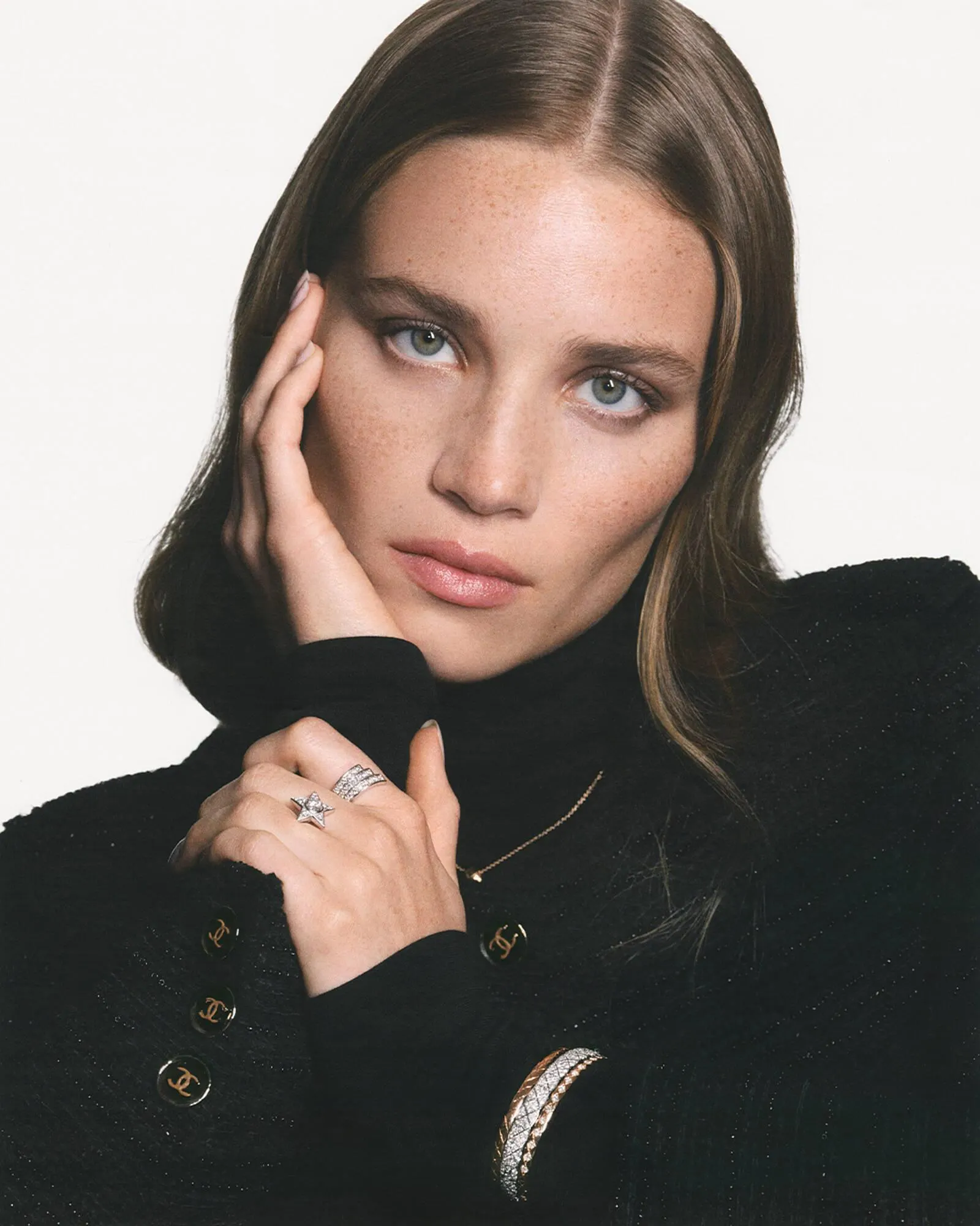 Catálogo de Folleto Chanel 10 de diciembre al 23 de diciembre 2025 - Página 1