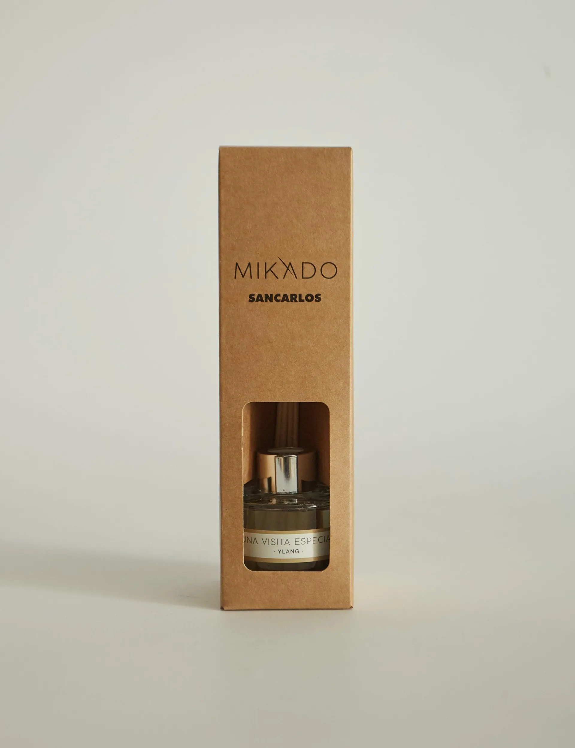 MIKADO UNA VISITA ESPECIAL