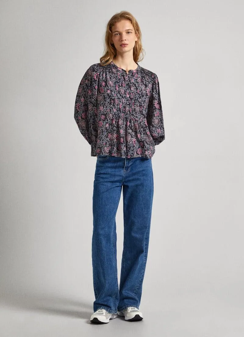 BLUSA CON ESTAMPADO FLORAL