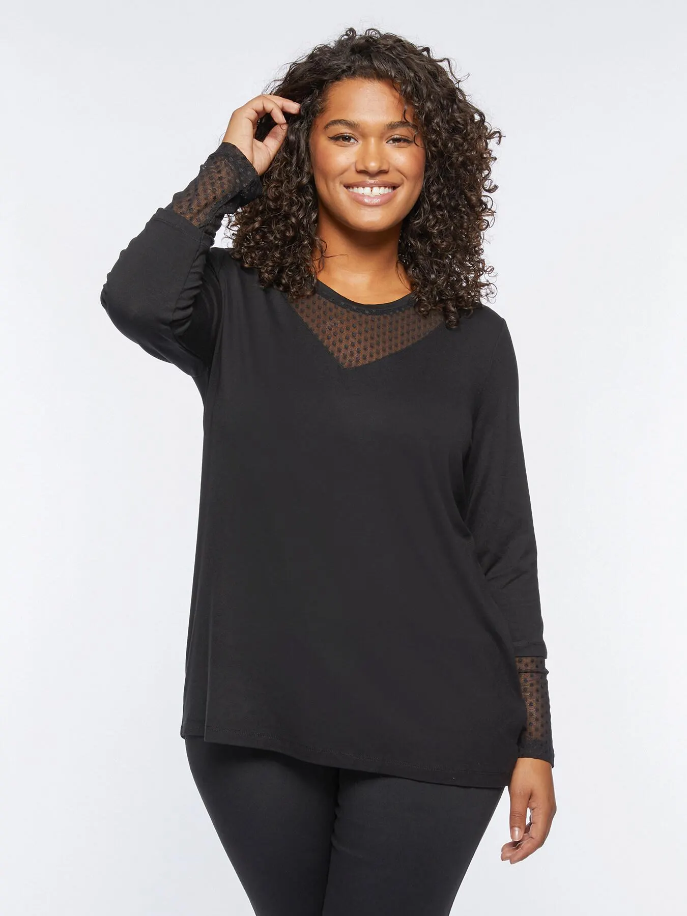 Camiseta con insertos de tul plumetis