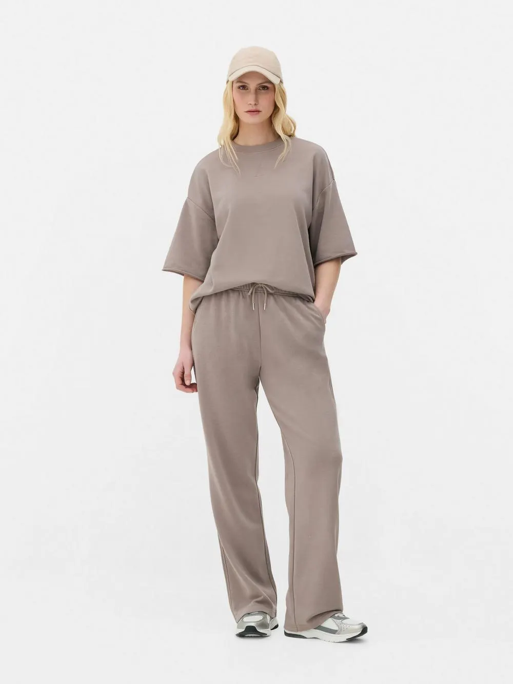 Pantaloni da tuta a gamba dritta con elastico