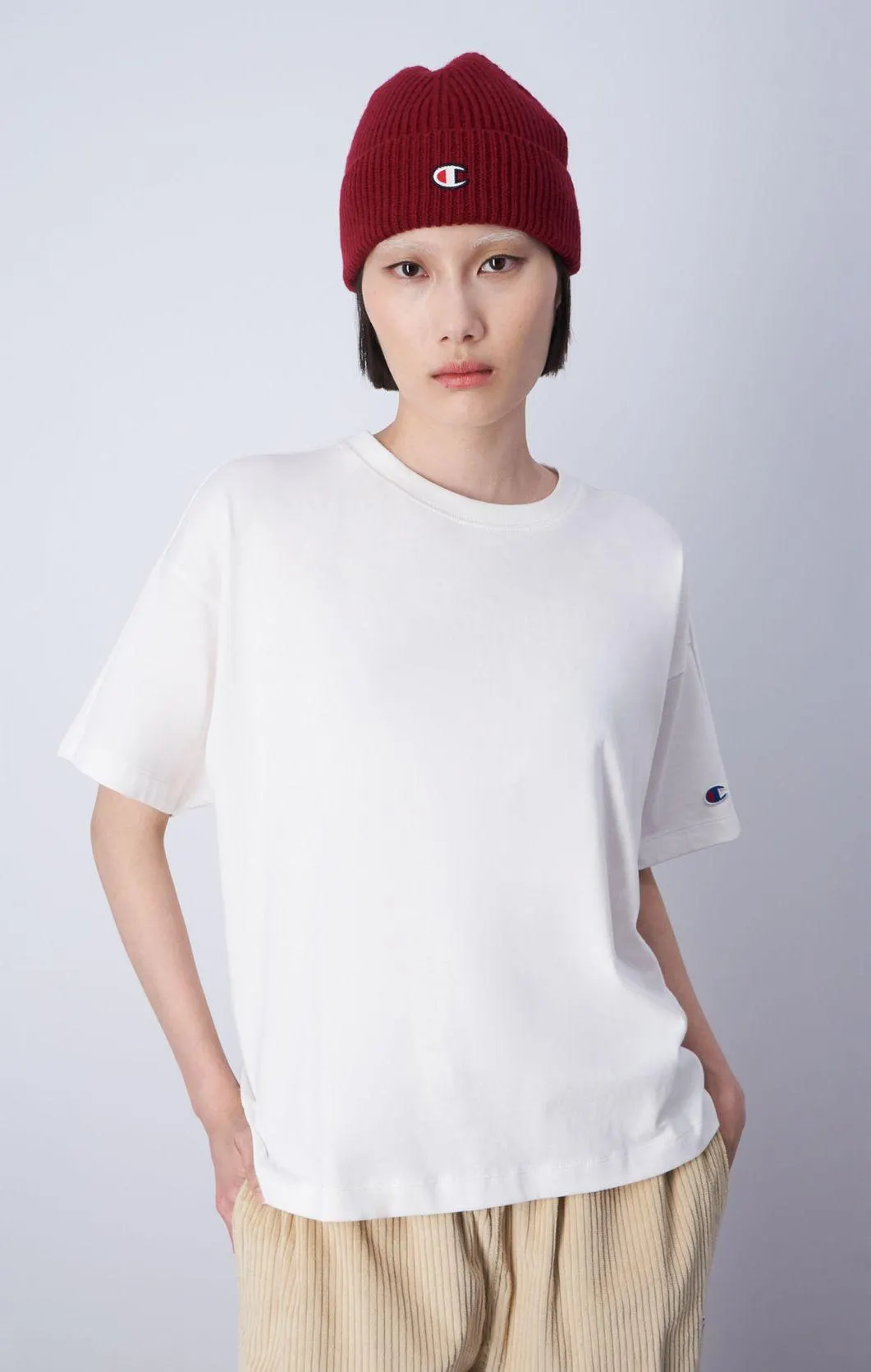 White Camiseta de algodón con logotipo en C minimalista