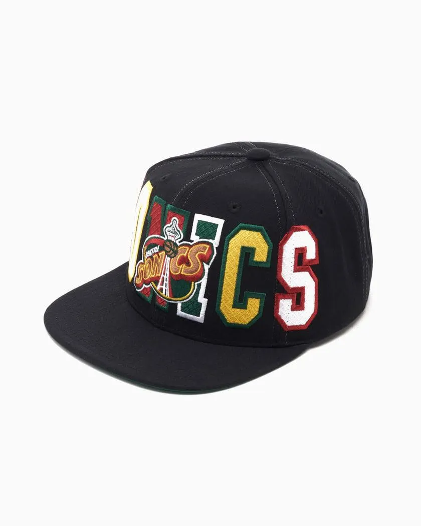 Mitchell & Ness NBA Varsity Bust HWC Seattle Supersonics Unisex Snapback Cap