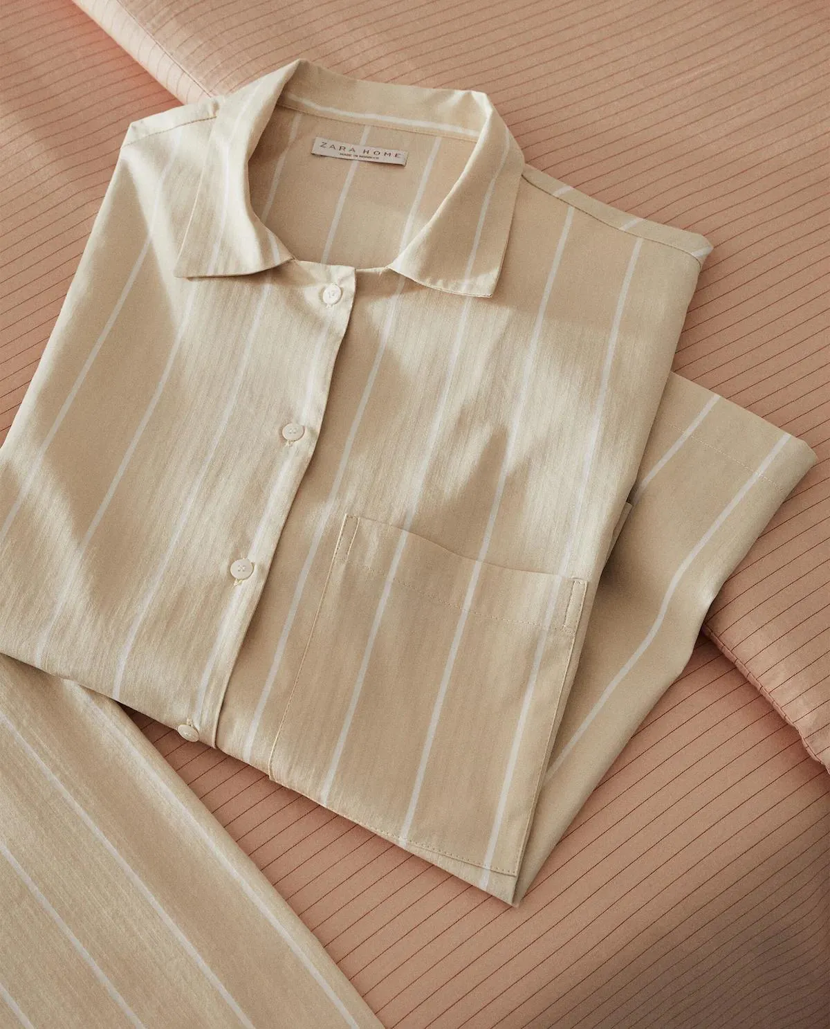 CAMISA Y PANTALÓN RAYAS