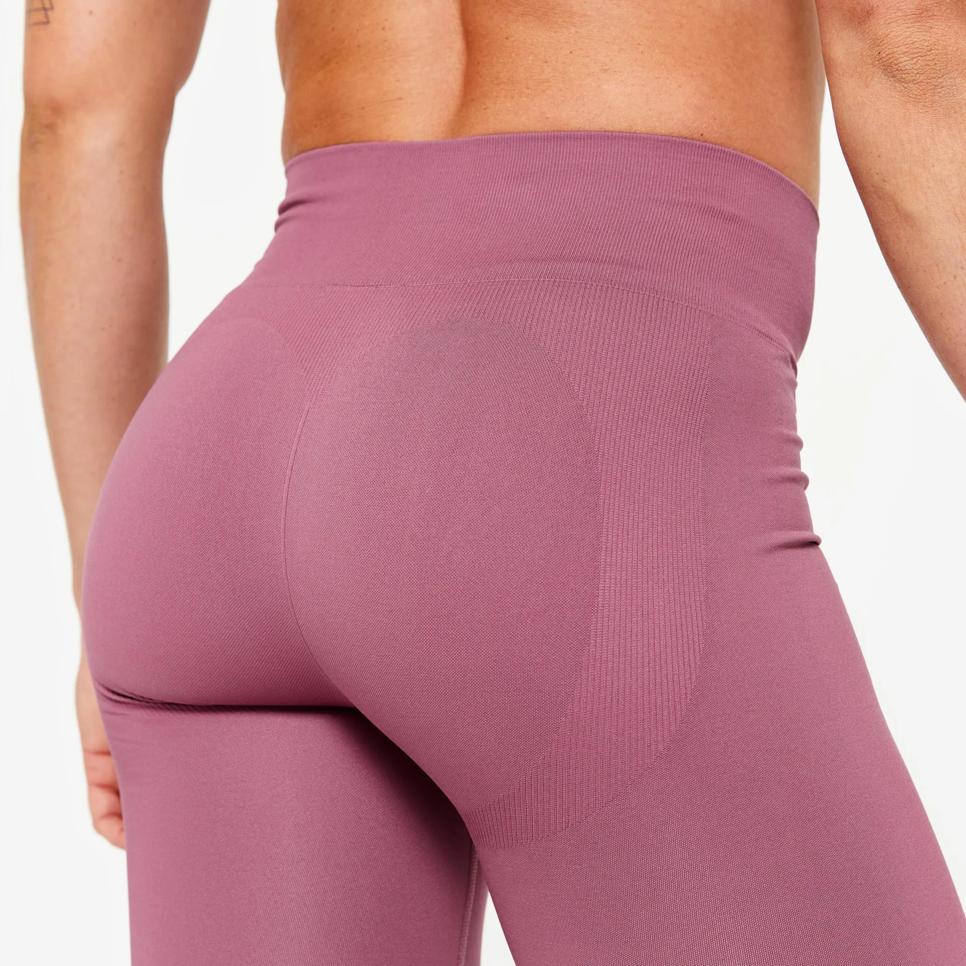 Leggings Mujer Violeta Sin Costuras Efecto Push Up Talle Alto