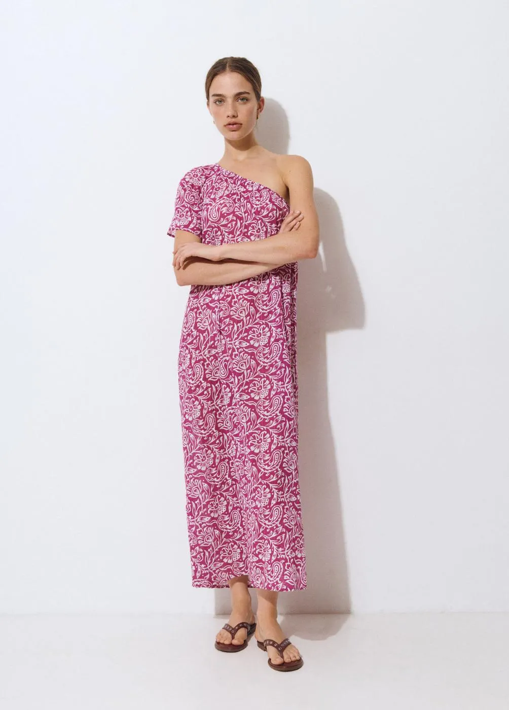 Vestido largo asimétrico