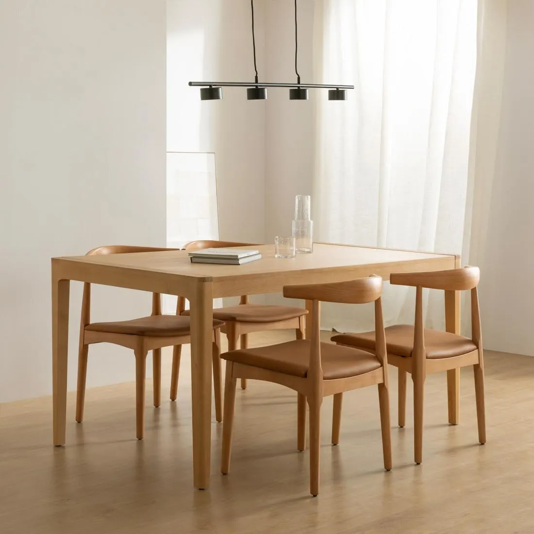 Mesa de comedor extensible rectangular de chapa de roble y madera maciza 160