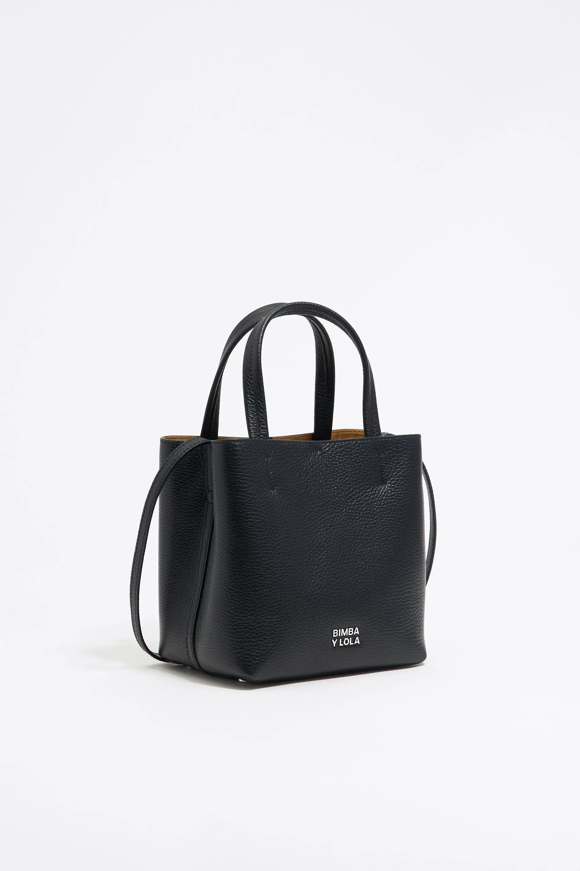 Bolso Chihuahua pequeño piel negro