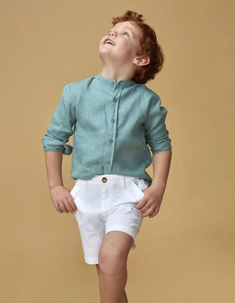 Pantalón chino corto de sarga blanco