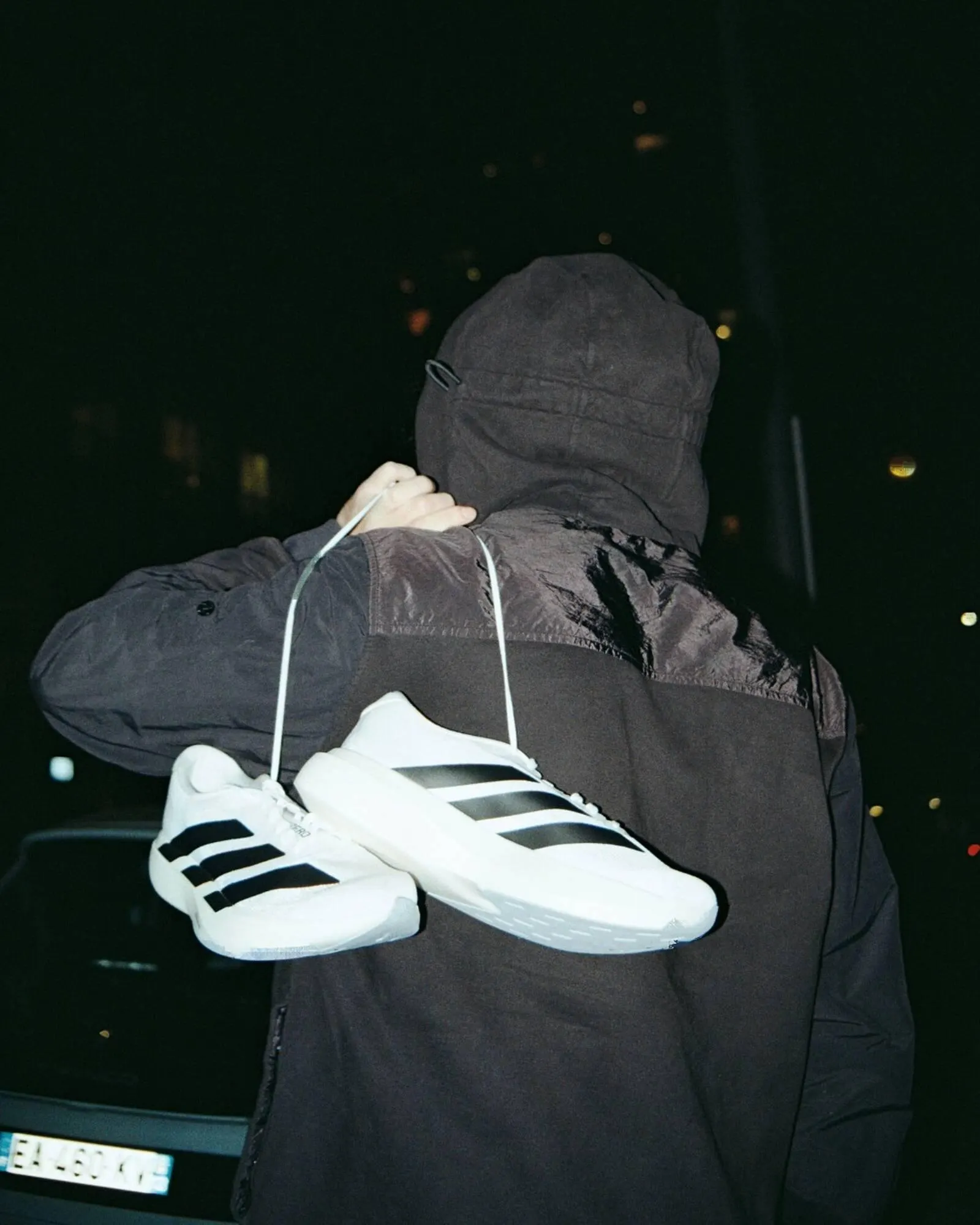 Catálogo de Folleto Foot Locker 28 de marzo al 10 de mayo 2025 - Página 2