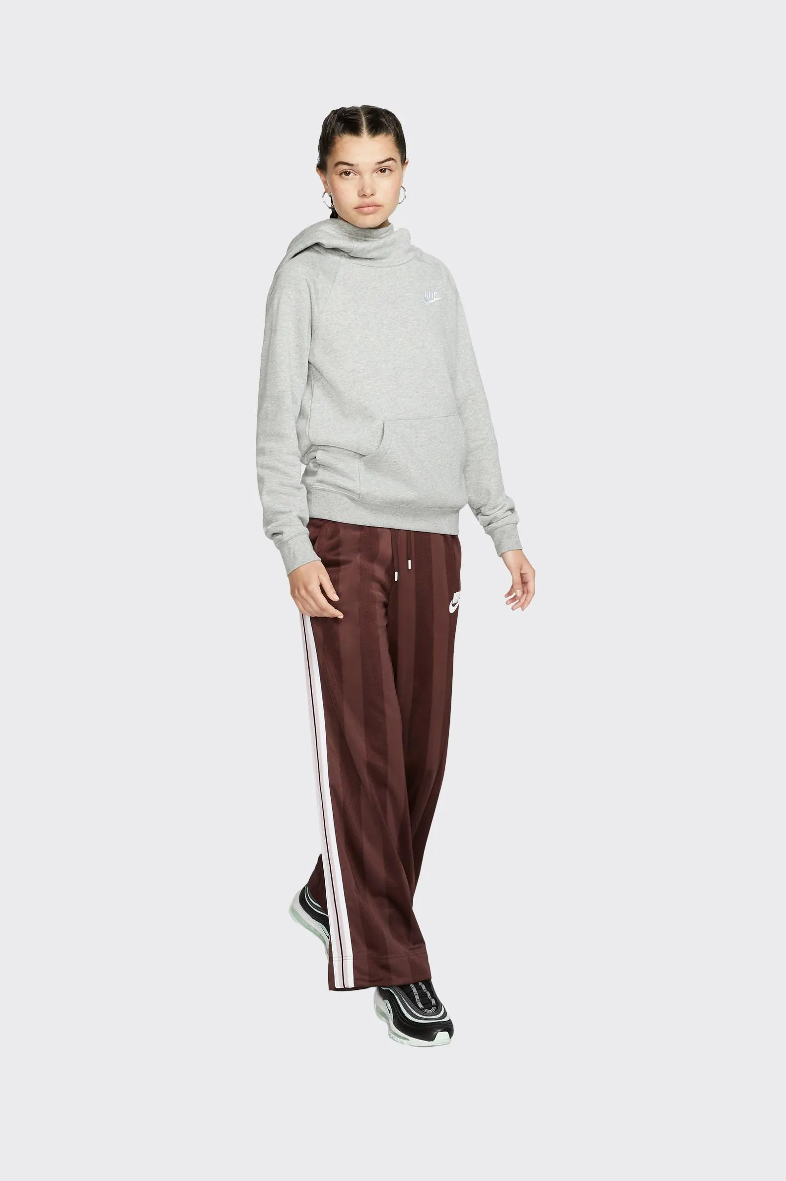 SUDADERA Nike SPORTWEAR ESSENTIAL MUJER