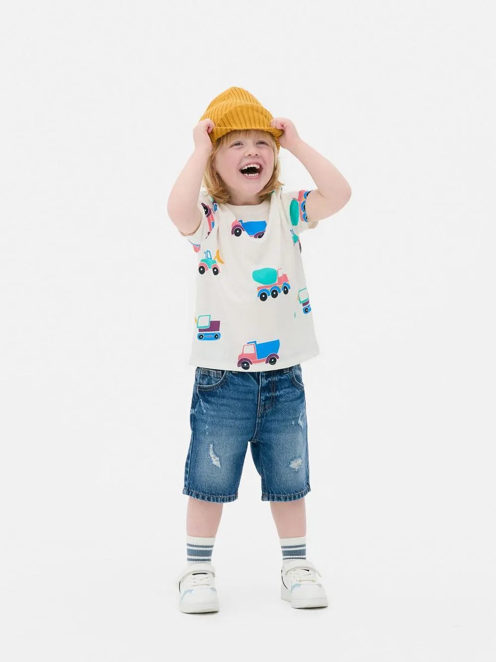 Camiseta de manga corta y corte cuadrado