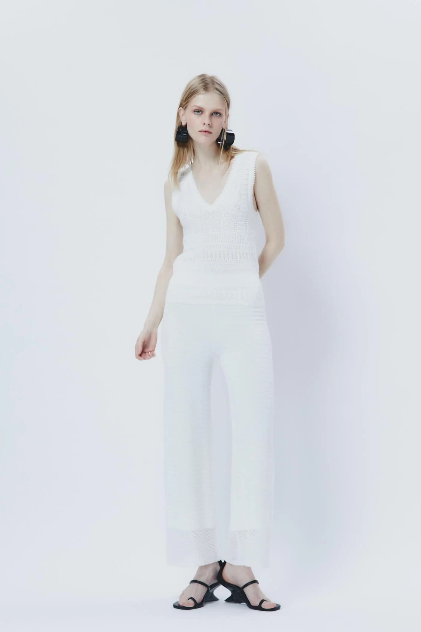 Pantalón bajo calado