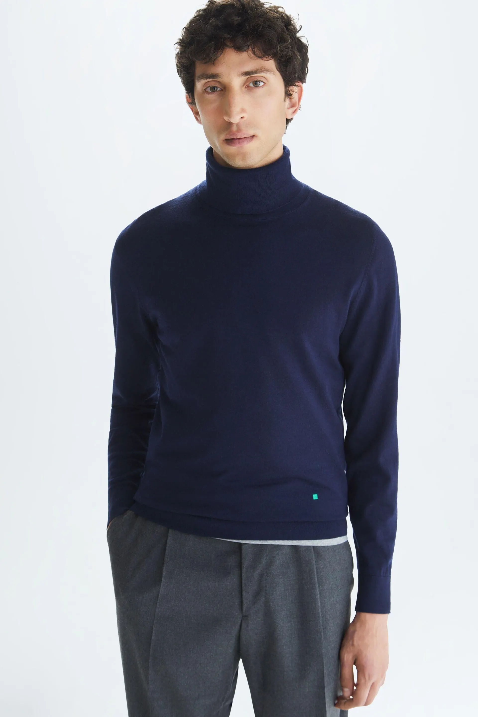 Jersey lana merino cuello vuelto