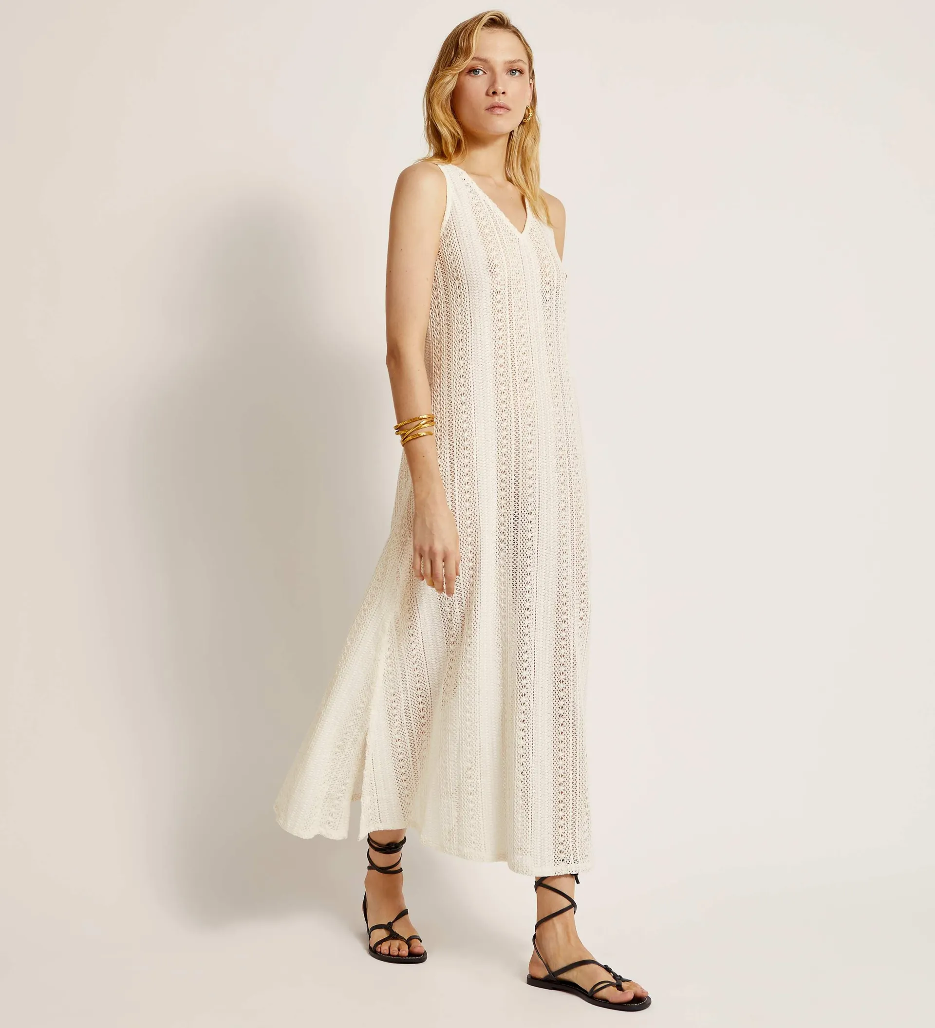 Vestido largo calado