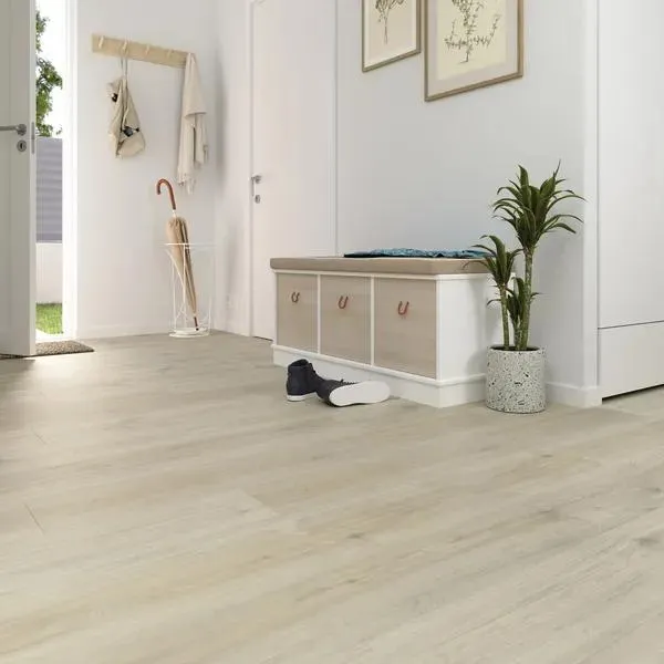 Suelo laminado Fuscaldo AC5 8mm roble beige Cooke & Lewis