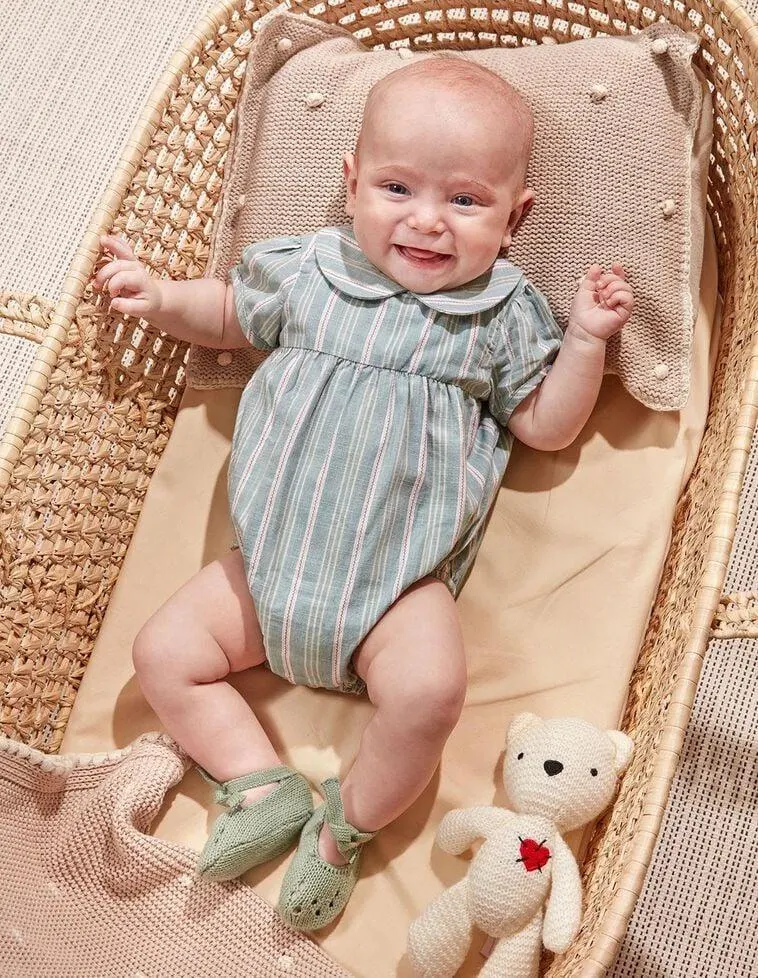 Ranita de rayas cuello bebe verde