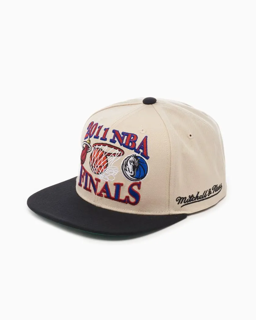 Mitchell & Ness NBA Finals Remix Heat vs. Mavericks Unisex Snapback Cap