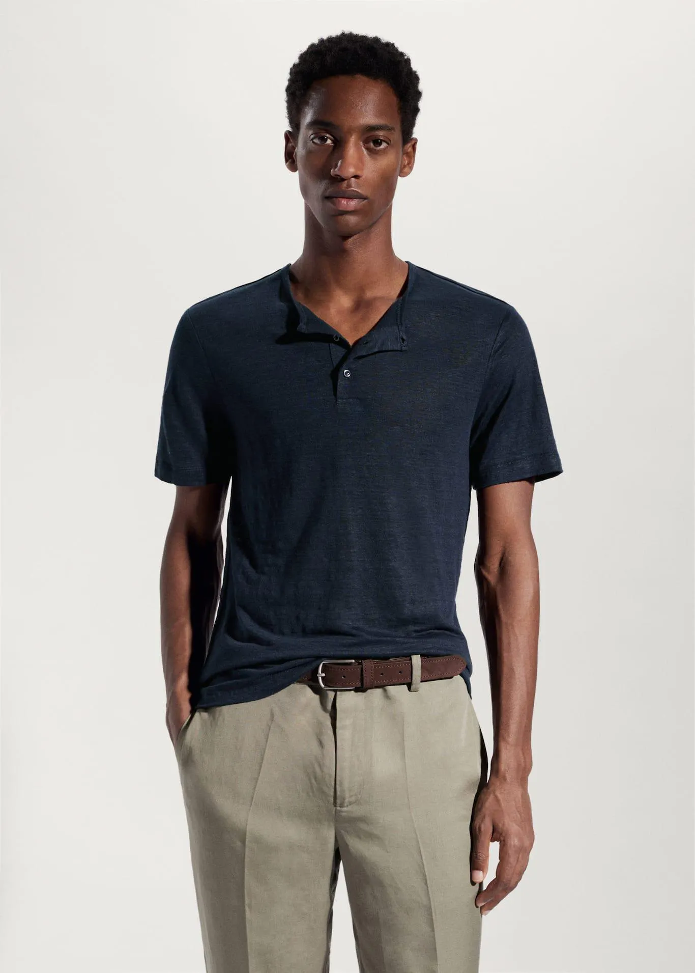 Camiseta 100% lino cuello panadero