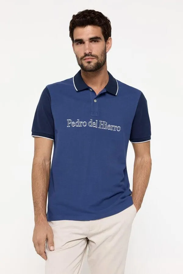 Polo pique en contrastes con maxi logo bordado