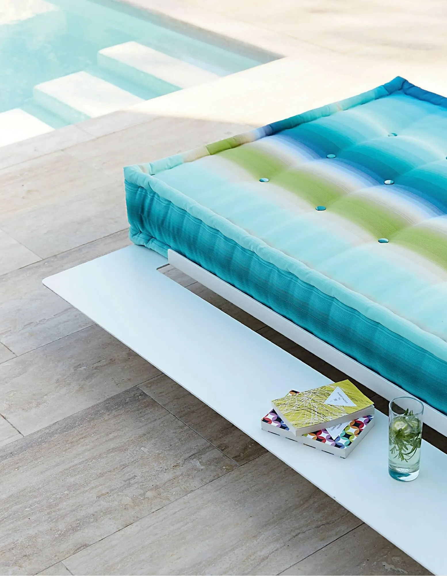 Catálogo de Folleto Roche Bobois 2 de febrero al 28 de diciembre 2024 - Página 231