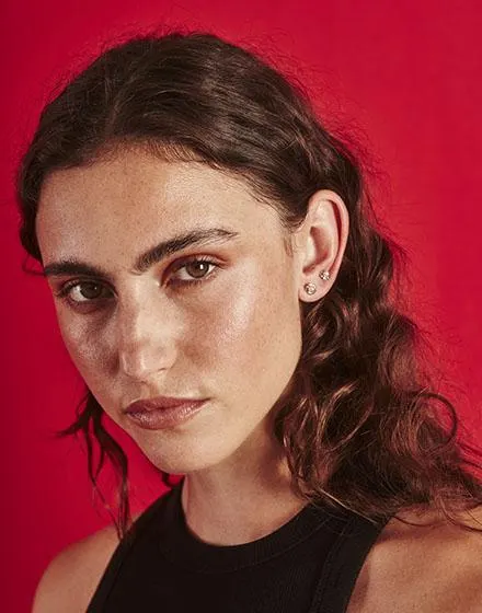 Piercing oreja flor colección Cos con perla nuage de 4mm