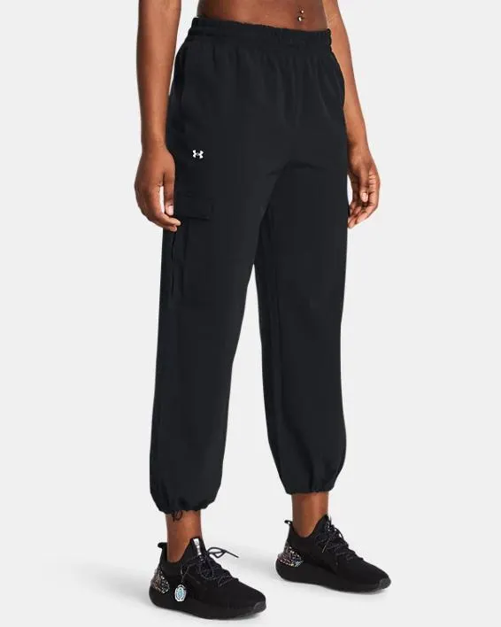 Pantalón UA ArmourSport Woven Cargo para mujer