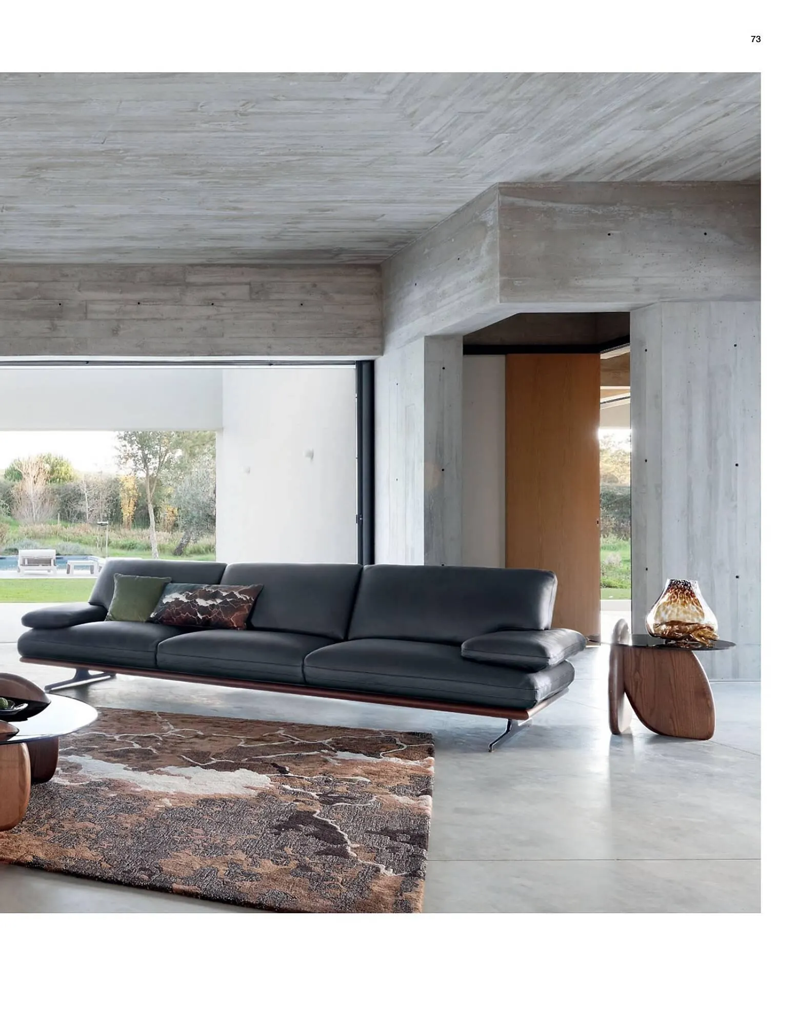 Catálogo de Folleto Roche Bobois 2 de febrero al 28 de diciembre 2024 - Página 75