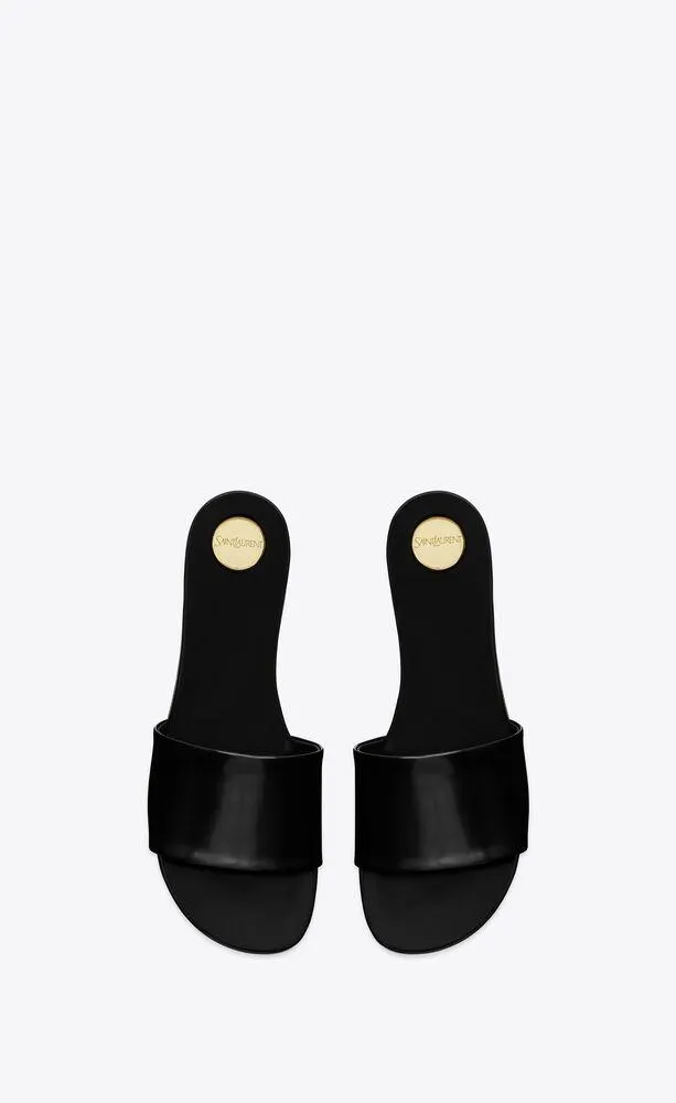 sandalias carlyle de piel brillante