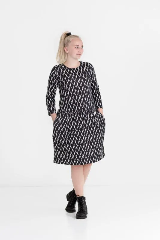 Collegemekko Salmiakki musta XS-XL