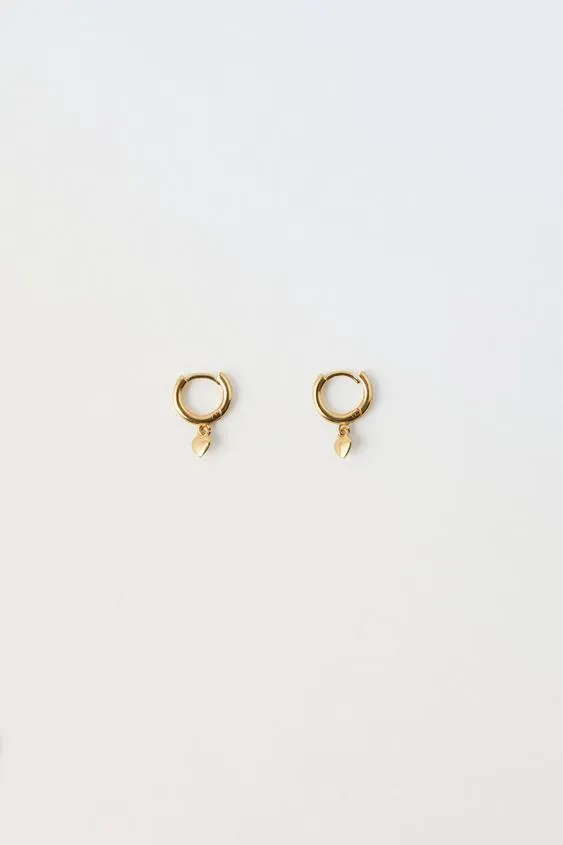 HEART HOOP EARRINGS PLATED IN 24K GOLD
