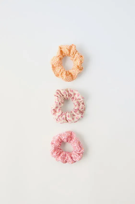 PACK OF THREE PRINTED SCRUNCHIES