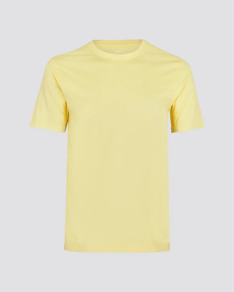 T-paita pyöreällä pääntiellä