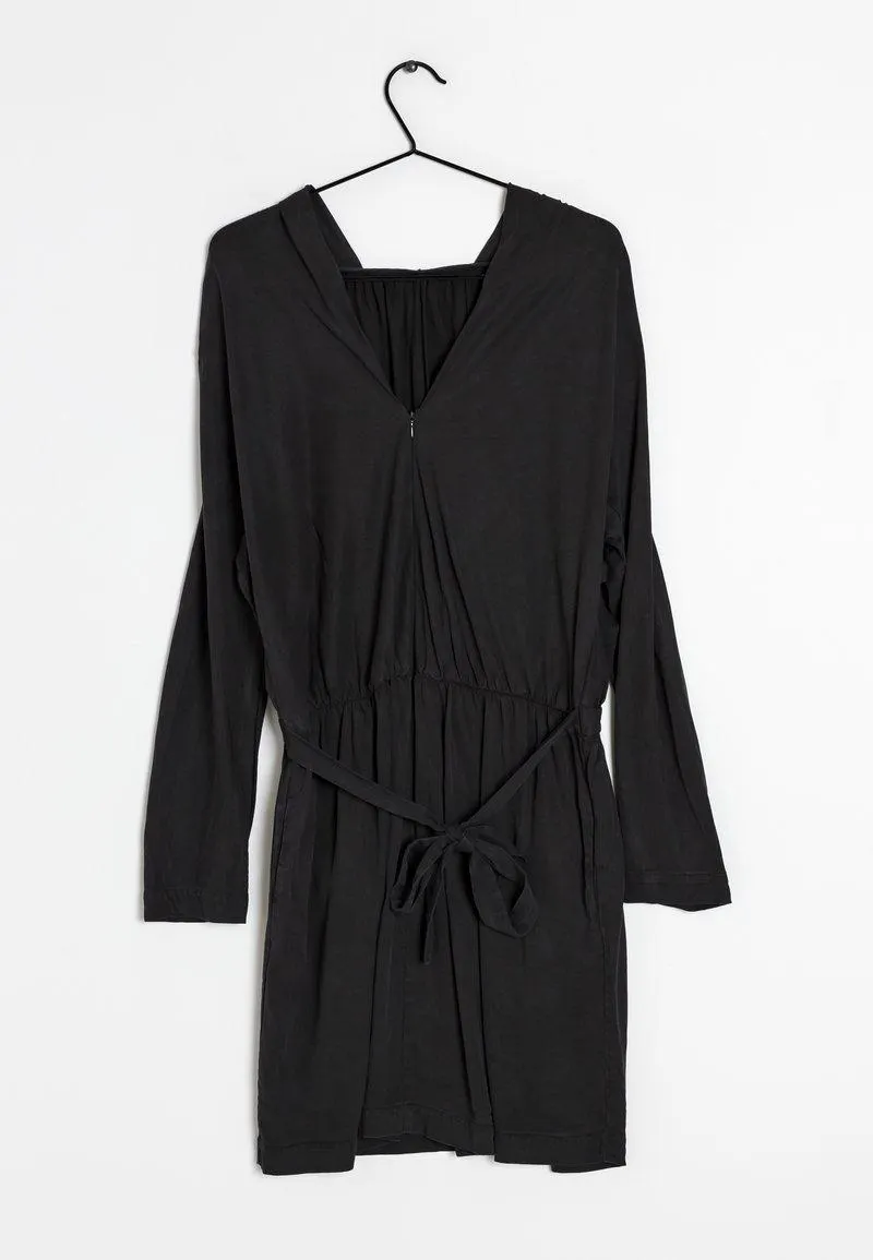 Pre-owned Vapaa-ajan mekko