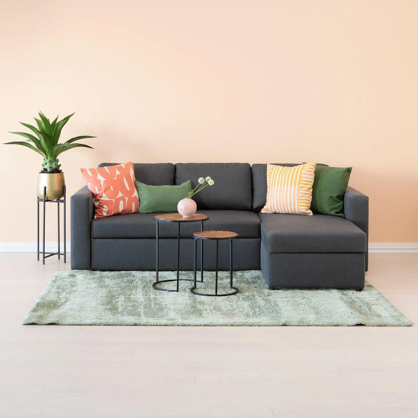 2- ja 3-istuttavat sohvat