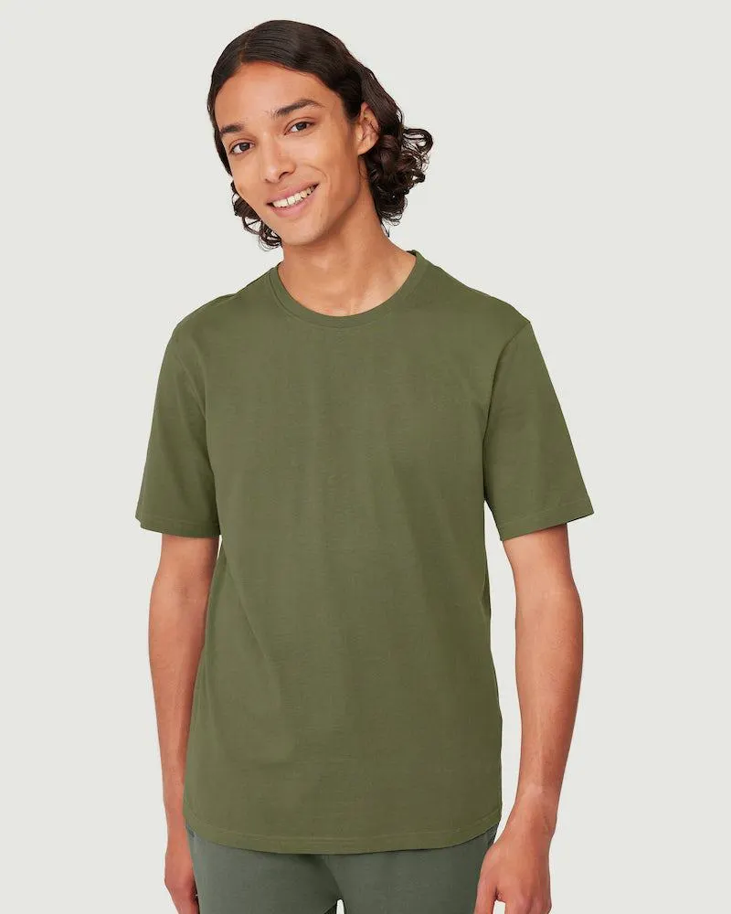 T-paita pyöreällä pääntiellä