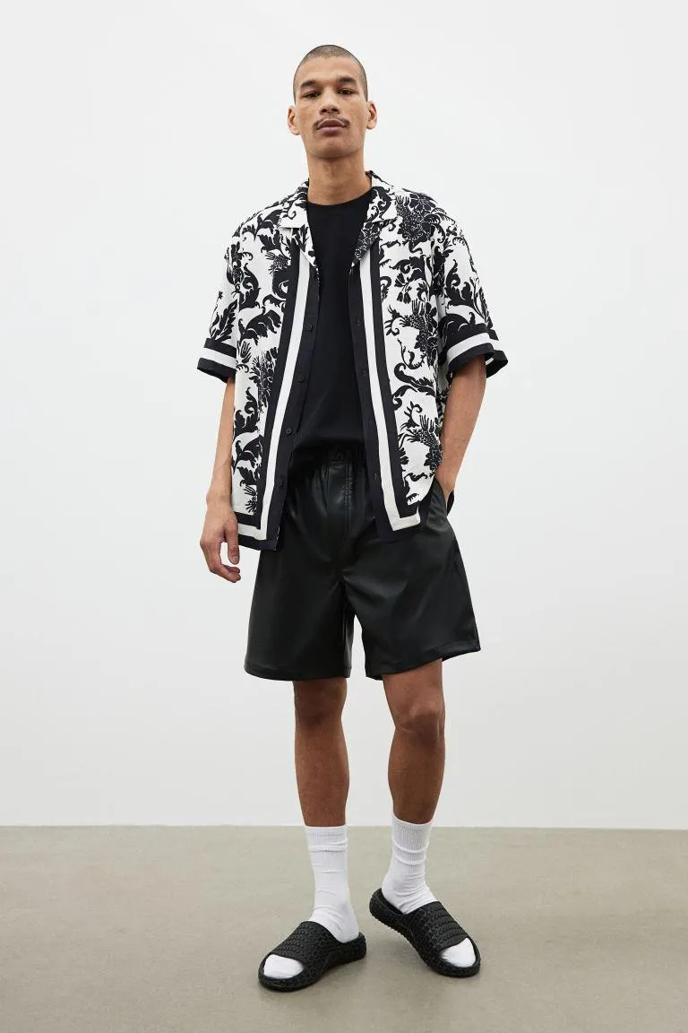 Kuviollinen laakakauluspaita Regular Fit