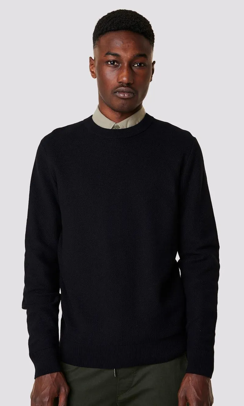 College pyöreällä pääntiellä