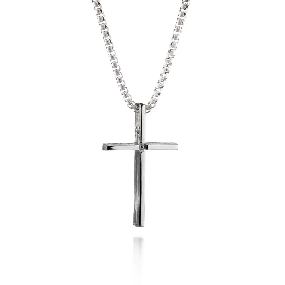 Lumoava Onni kaulakoru, ristiriipus