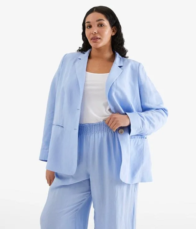 Pellavasekoitetta oleva pikkutakki