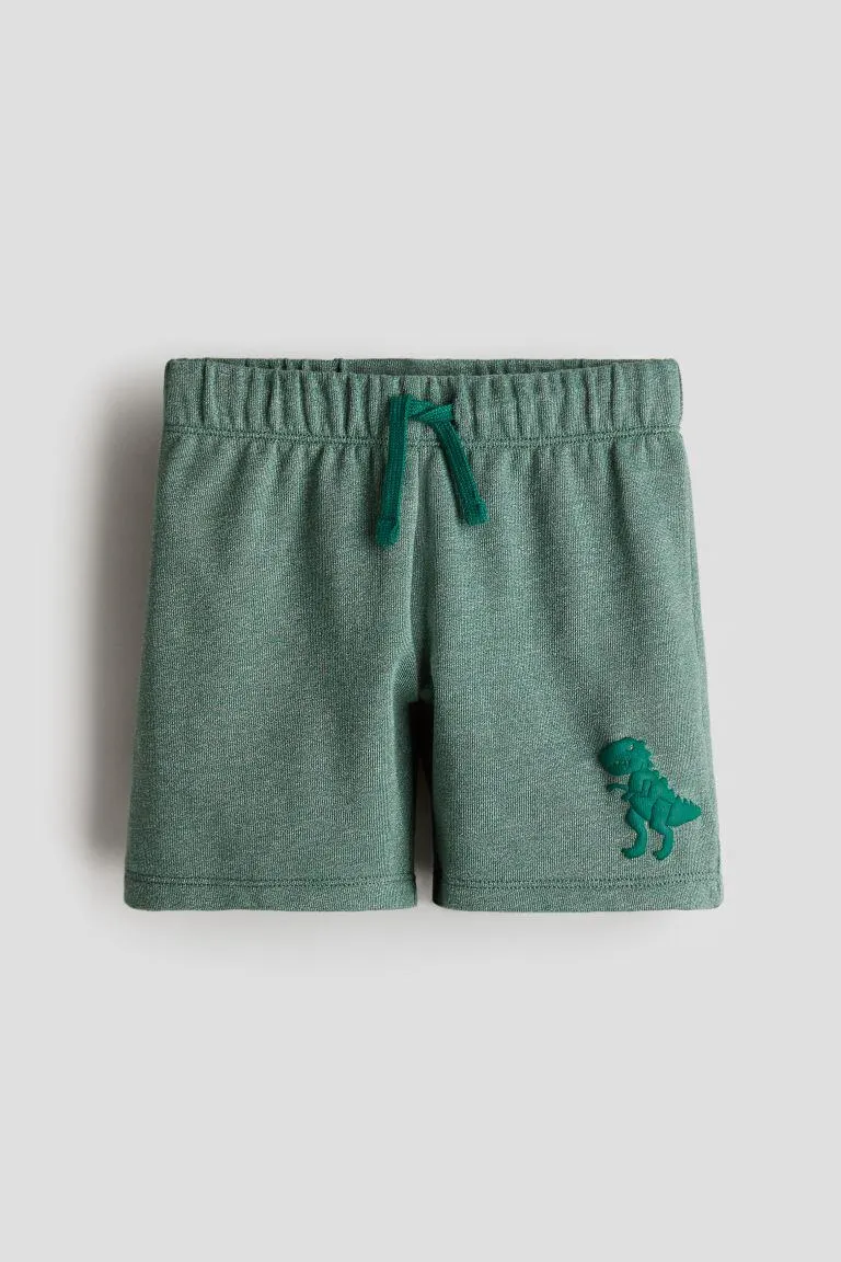 Painokuvioiset collegeshortsit