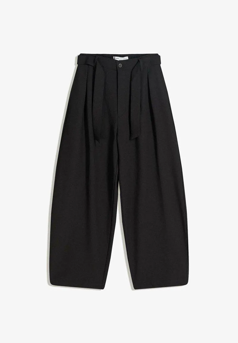 TAILORED BARREL WITH BELT - . 01256168 - Housut - black