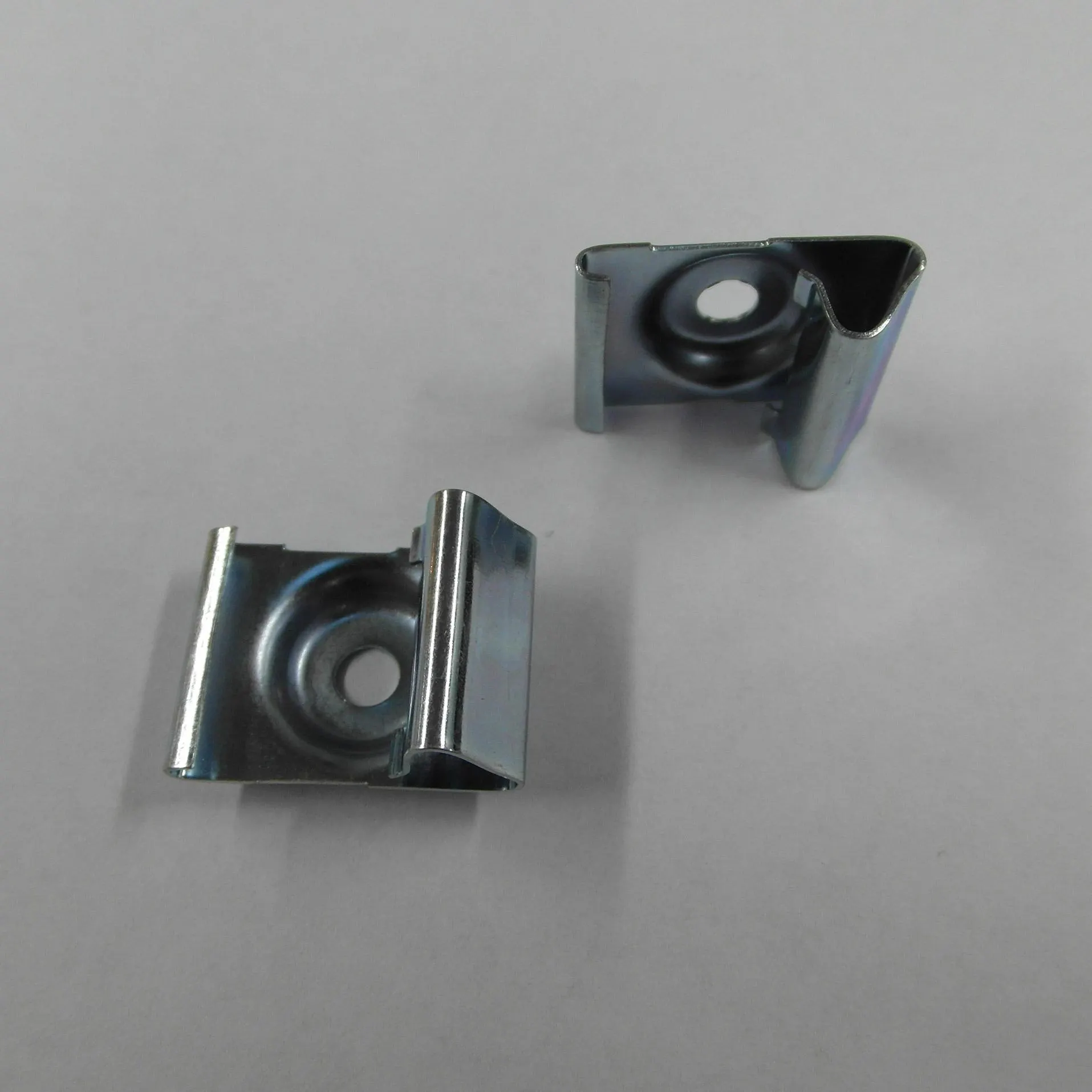 Kattokannatin 20 kpl