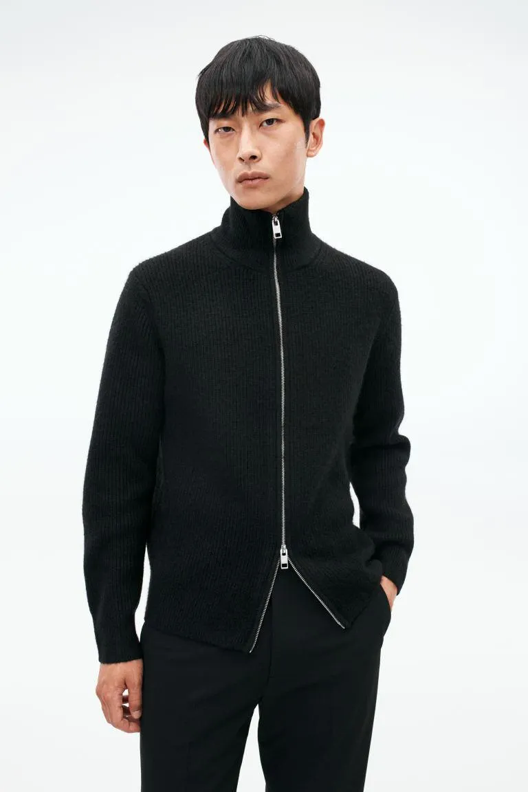 Palmikkoneuletakki Regular Fit