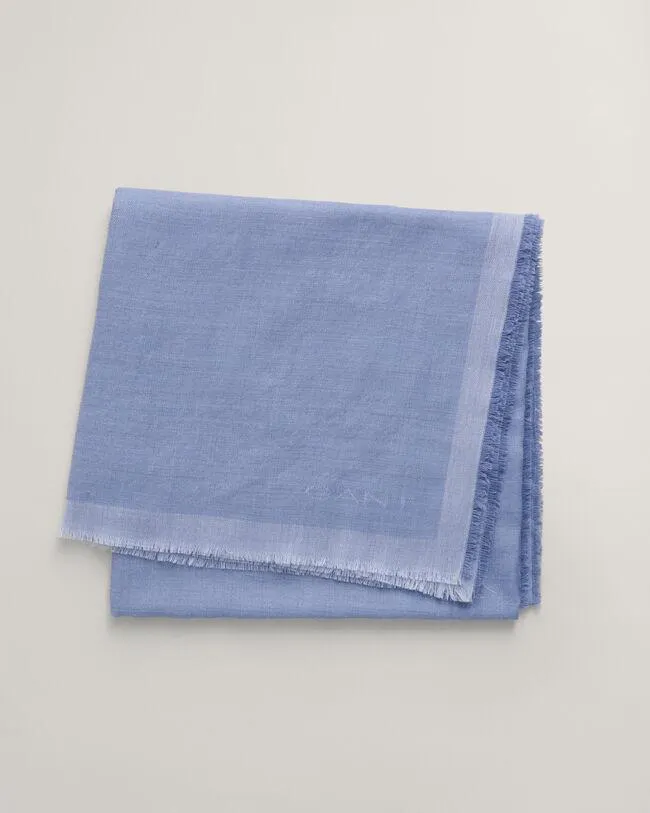 Kudottu merinovillahuivi