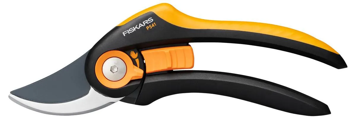 Fiskars Plus SmartFit Oksasakset ohileikkaava P541